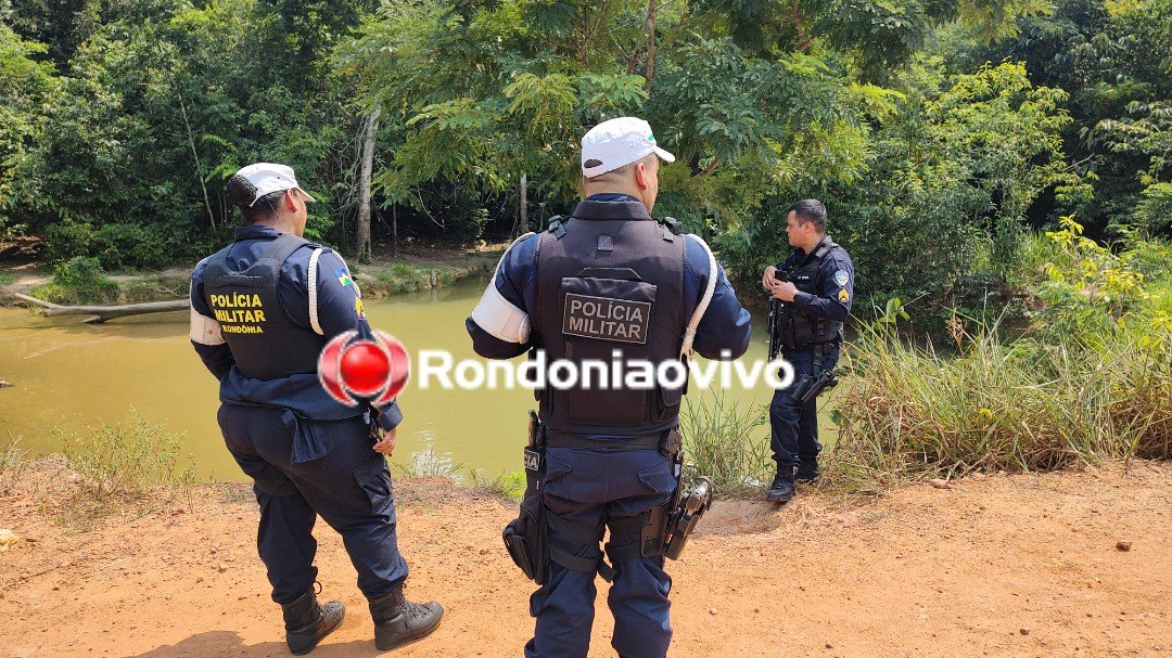 TRÁGICO: Motorista e passageiro morrem afogados após Celta capotar em igarapé