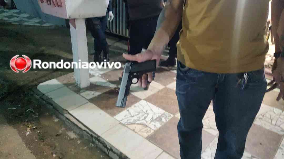 VÍDEO: Câmera de segurança mostra momento em que criminosos chegam para executar tatuador 