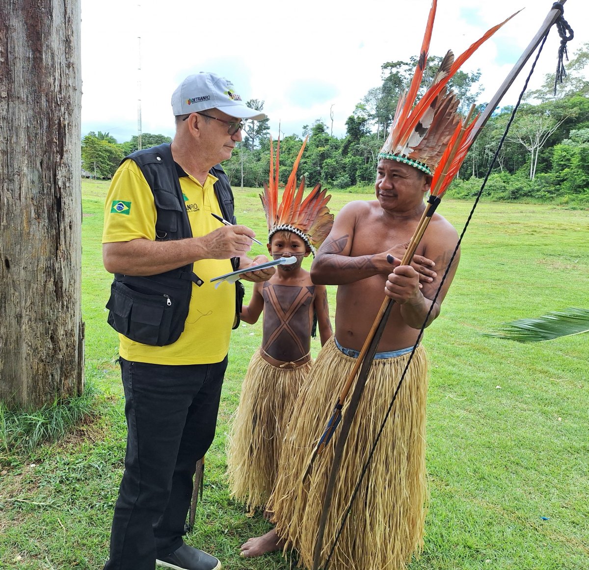 EDUCAÇÃO: Ações educativas de trânsito são levadas pelo Detran-RO a comunidades indígenas
