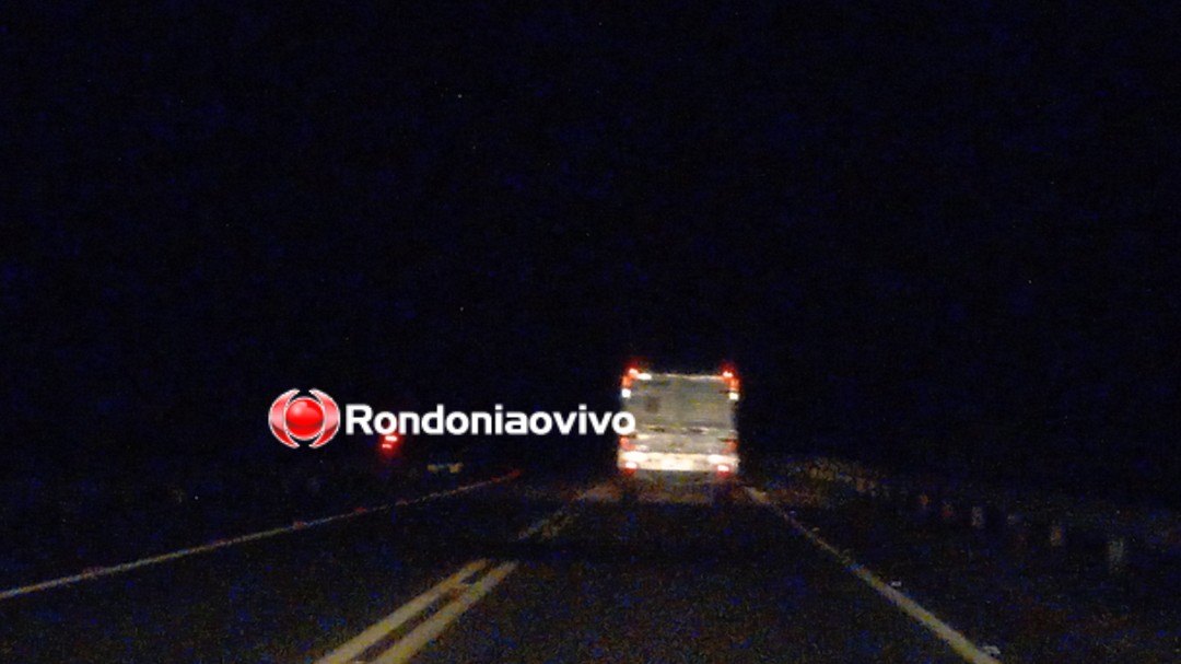 CRIMINOSOS: Bando de 100 pessoas com bandeiras vermelhas está em área das mortes de policiais