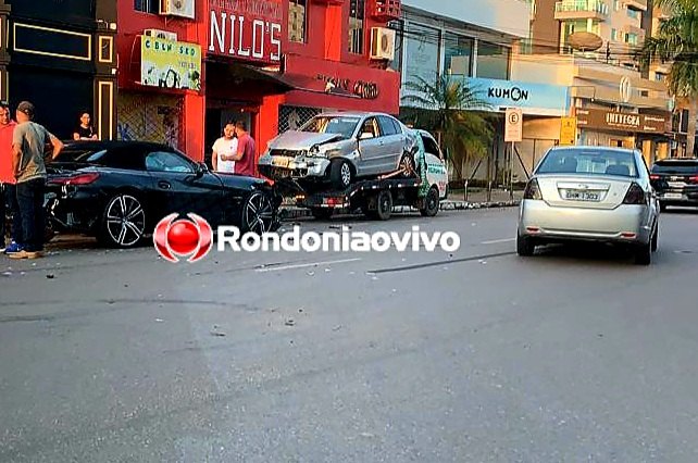 CARRO DE LUXO: BMW se envolve em forte colisão na região Central da capital