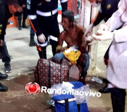 URGENTE: Homem é esfaqueado no tórax e braço próximo da rodoviária em Porto Velho