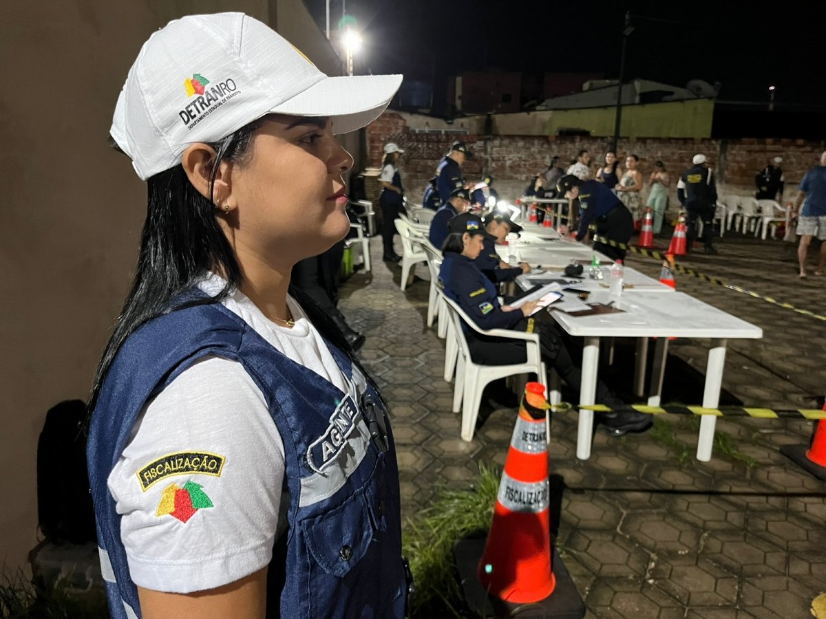 FINAL DE SEMANA: Operação Lei Seca autua 135 motoristas por embriaguez na direção 