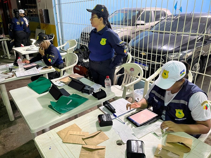 LEI SECA: Operação aborda e multa 146 motoristas por embriaguez na direção 