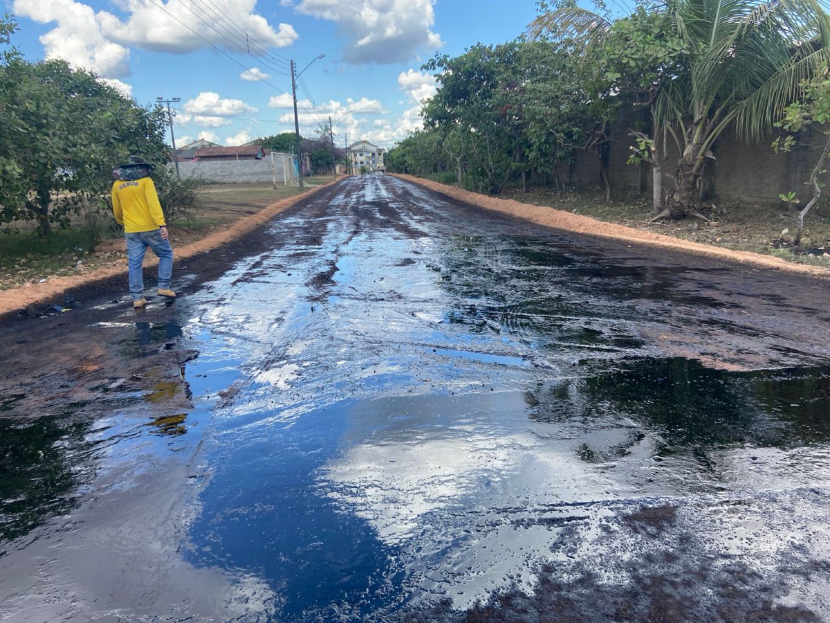 MELHORIAS: Prefeitura asfalta ruas na zona sul a pedido do vereador Edmilson Dourado