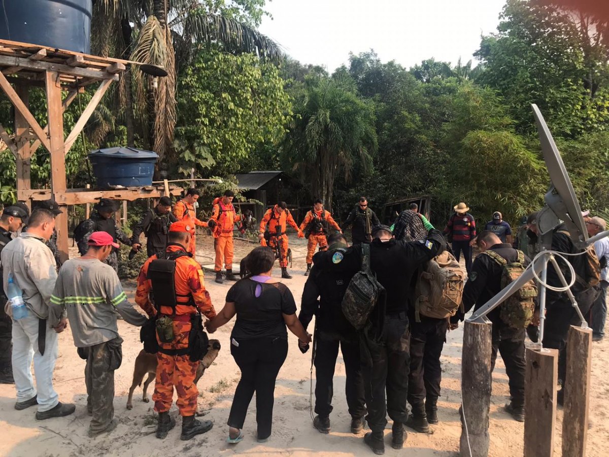 BR-319: Idoso desaparece em mata; Bombeiros e cães farejadores fazem buscas