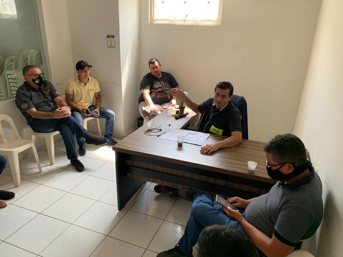 CAPITAL: Breno Mendes visita irmãs do Santa Marcelina e tem plano para saúde e educação