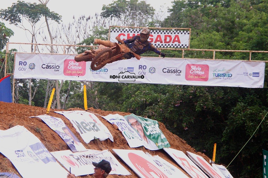 MOTOCROSS: Limero divulga os TOP 10 de todas as categorias do estadual 2024