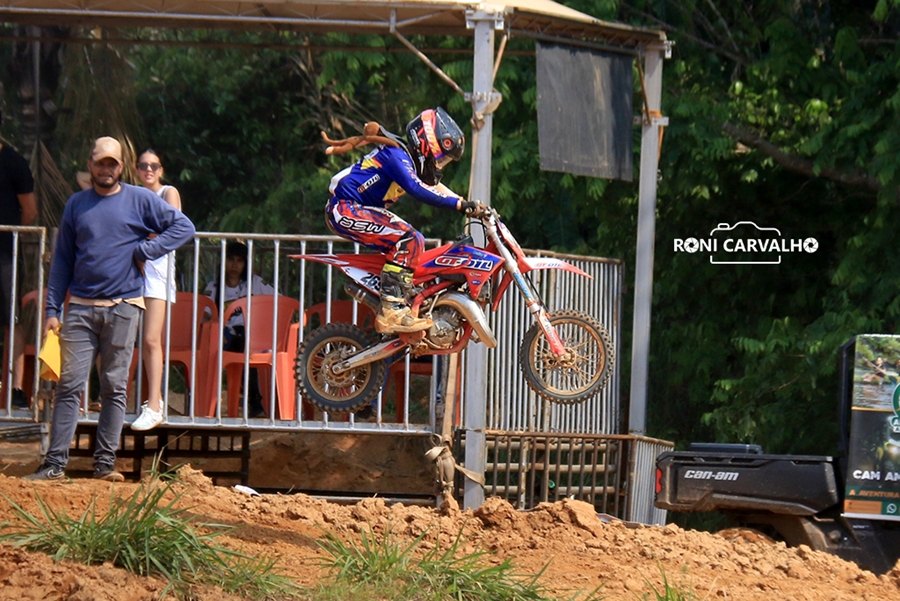 MOTOCROSS: Limero divulga os TOP 10 de todas as categorias do estadual 2024