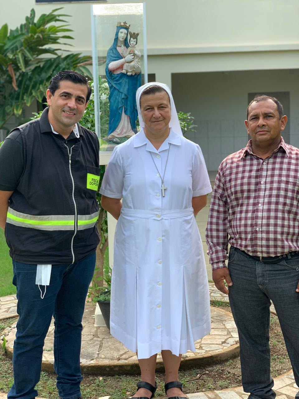 CAPITAL: Breno Mendes visita irmãs do Santa Marcelina e tem plano para saúde e educação