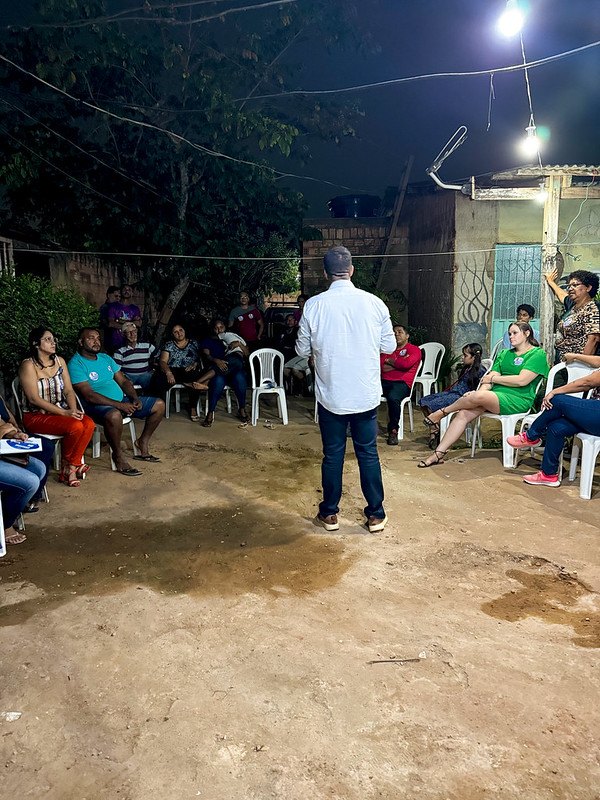 LÉO MORAES: Em reunião na zona Leste, Léo fala sobre desenvolvimento da economia em PVH