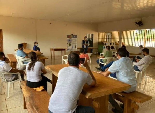 ÁGUA DE GRAÇA: Equipe de Márcio Pacele participa de apresentação de equipamento em Nova Califórnia
