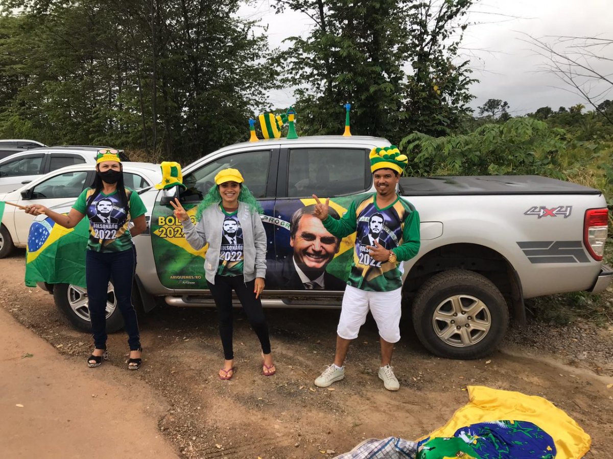 RONDÔNIA E ACRE: Várias famílias chegam a Ponte do Abunã para presenciar ato histórico
