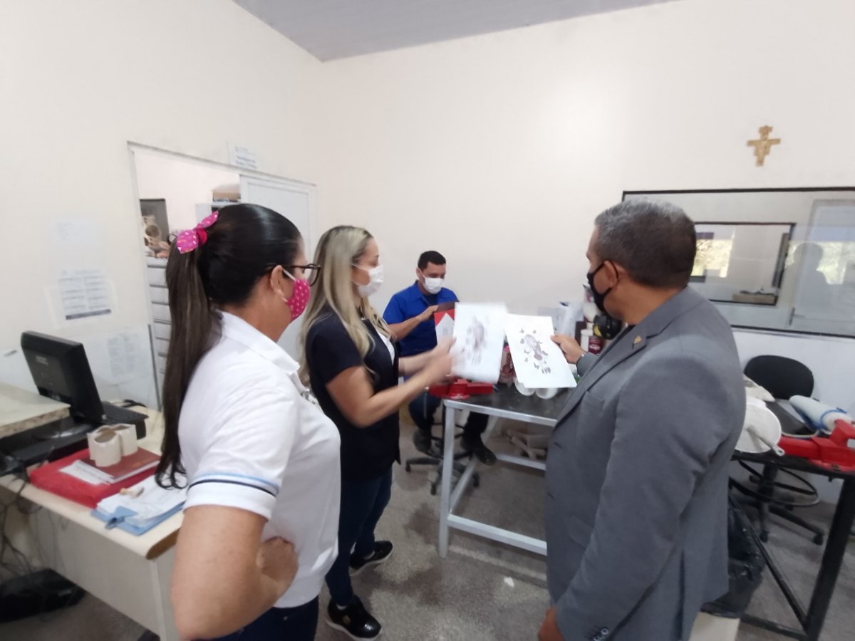 Deputado Alex Silva visita hospital Santa Marcelina