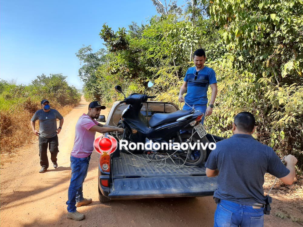 BR-364: Homicídios recebe denúncia de corpo jogado em mata e localiza moto roubada