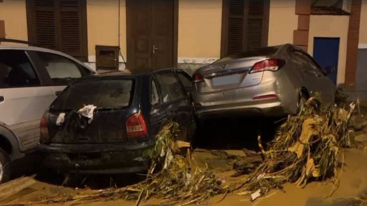 TRAGÉDIA: Desastre provocado pelas fortes chuvas deixa vários mortos em Petrópolis