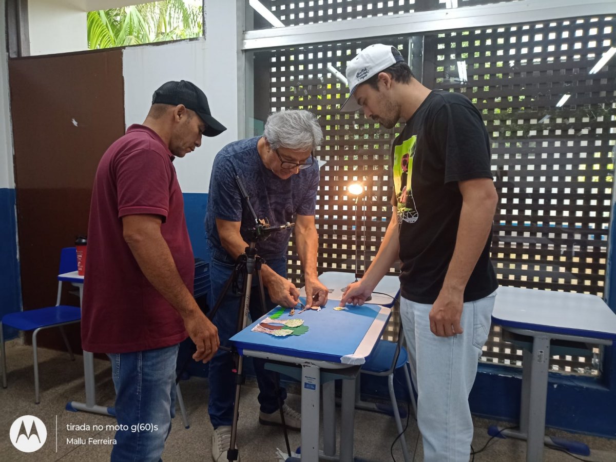  PESQUISA: Professores aprendem técnica de Stop Motion como ferramenta de apoio didático 