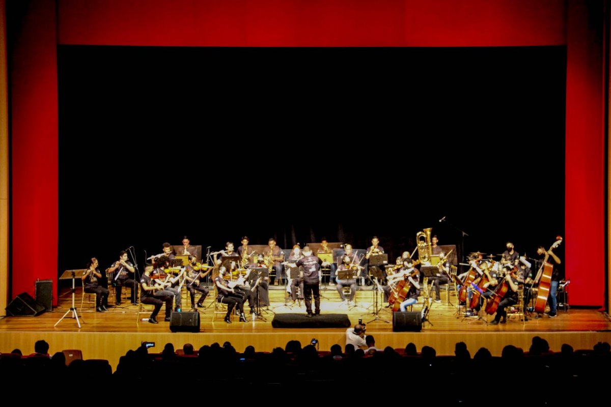 TURISMO: Conheça Palácio das Artes, um dos maiores teatros da região Norte