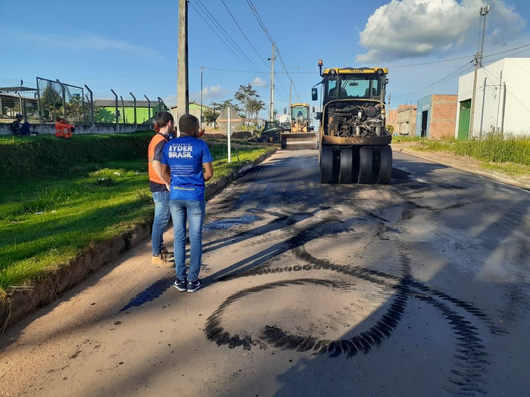 INDICAÇÃO: DER atende indicação de Eyder Brasil e instala quebra-molas em Ji-Paraná