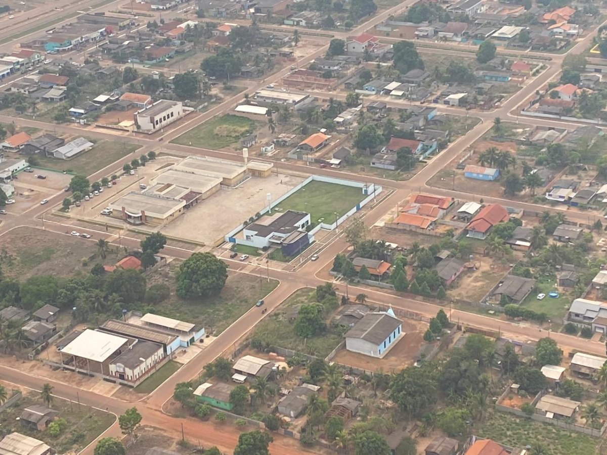 VALE DO GUAPORÉ: Promotores de Justiça realizam sobrevoo em áreas de queimadas 