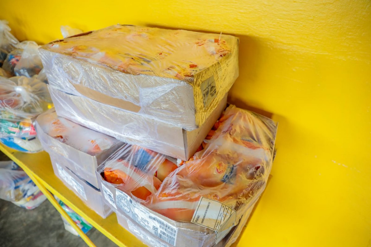 AÇÃO SOCIAL: Alan Queiroz da exemplo de amor e cuidado ao próximo 