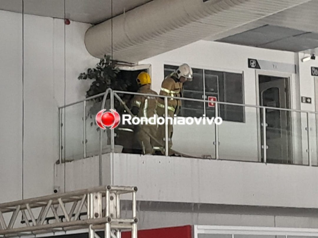 SUSTO: Bombeiros controlam princípio de incêndio em concessionária de motos 