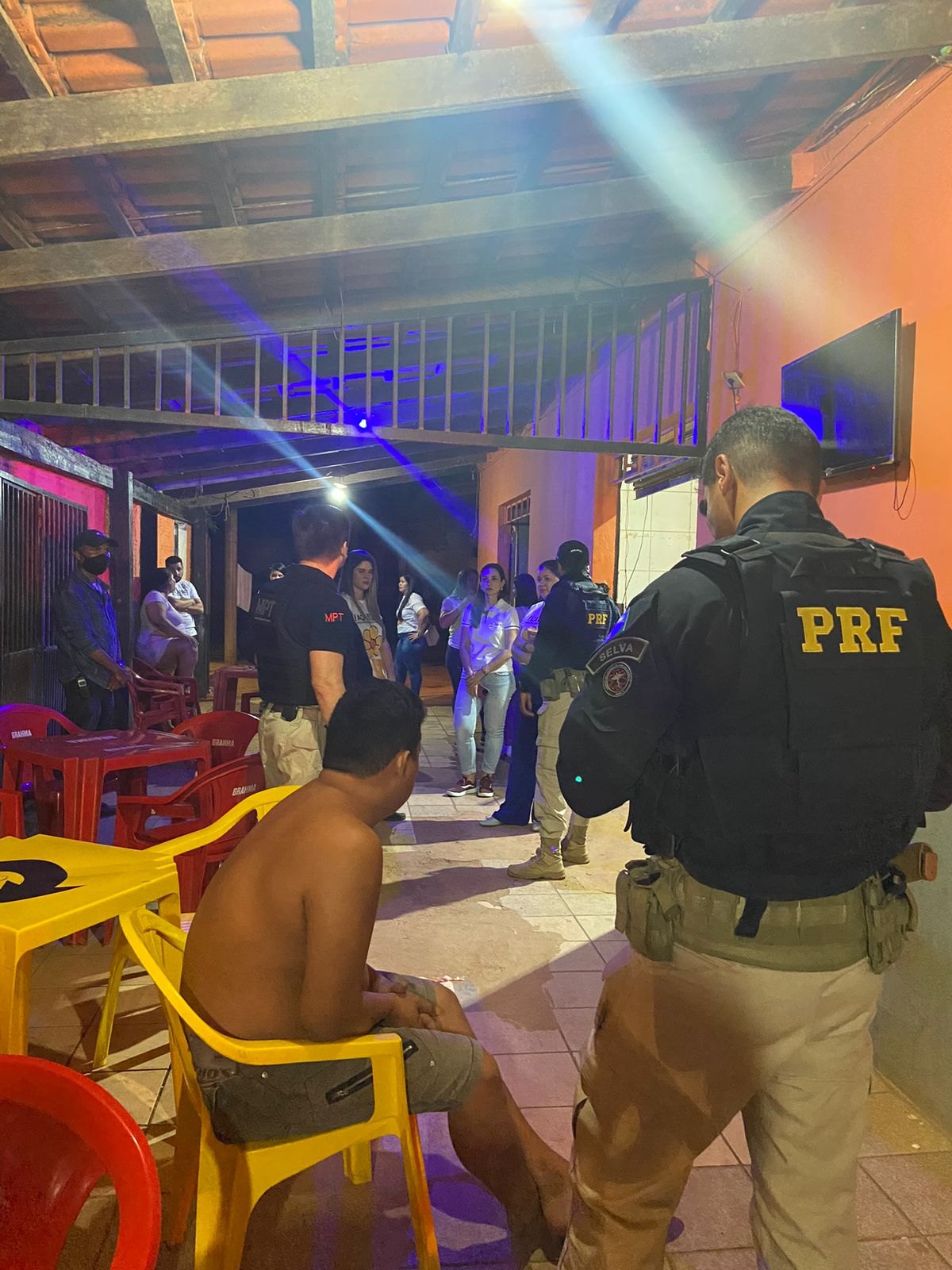 DOMIDUCA: Operação contra exploração infantil em rodovias de RO aborda 1000 pessoas 