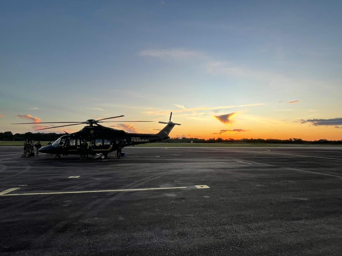 INTRUSO: Operação da PF e Ibama destrói veículos de garimpeiros em Terra Indígena 