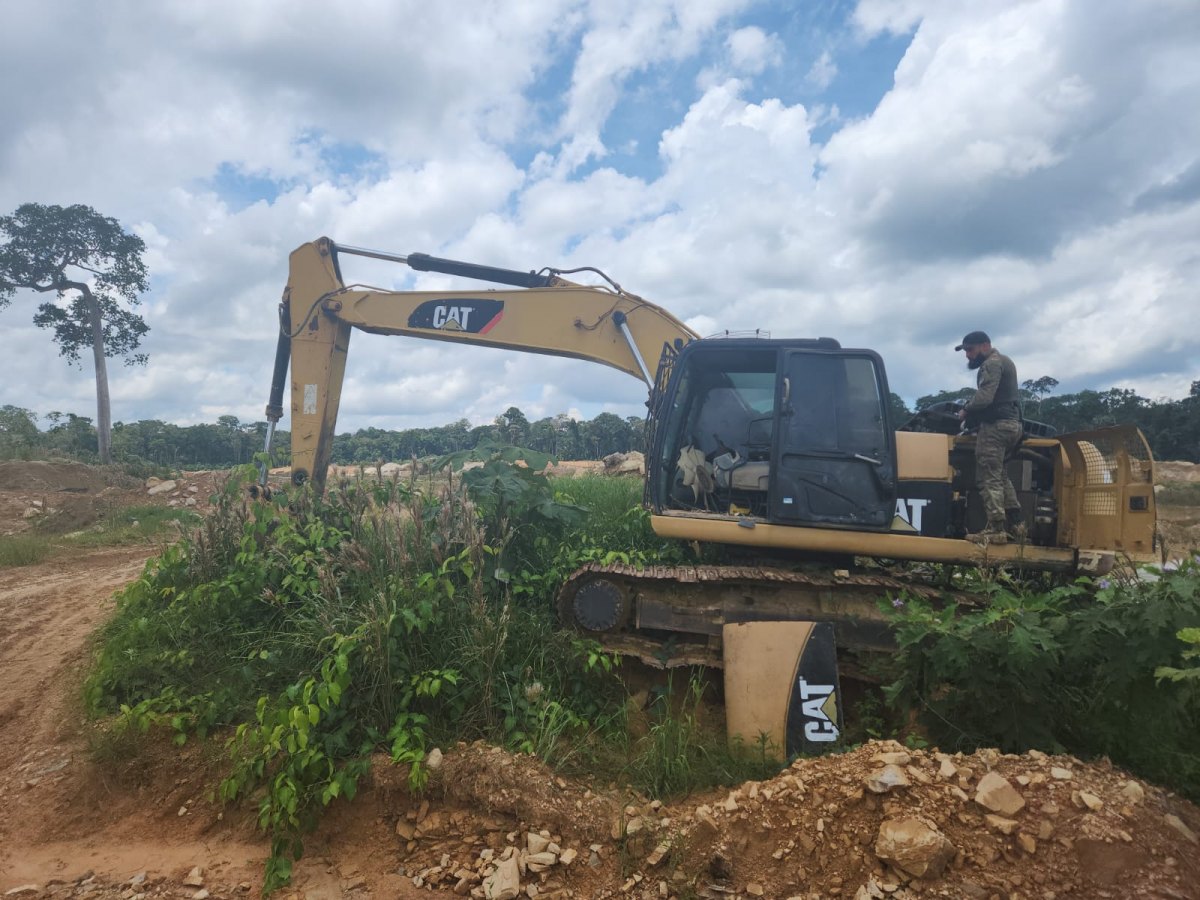 OPERAÇÃO POLÍGONOS: PF destrói maquinários de garimpeiros em Parque Nacional 