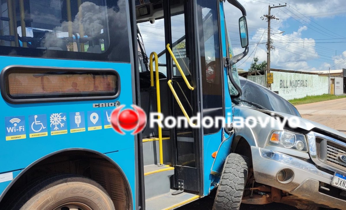 VÍDEO: Gravíssimo acidente entre ônibus e caminhonete na Raimundo Cantuária