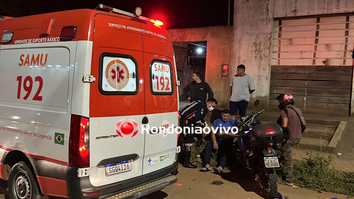 VÍDEO: Mulher sofre fratura exposta na perna após colisão entre motos
