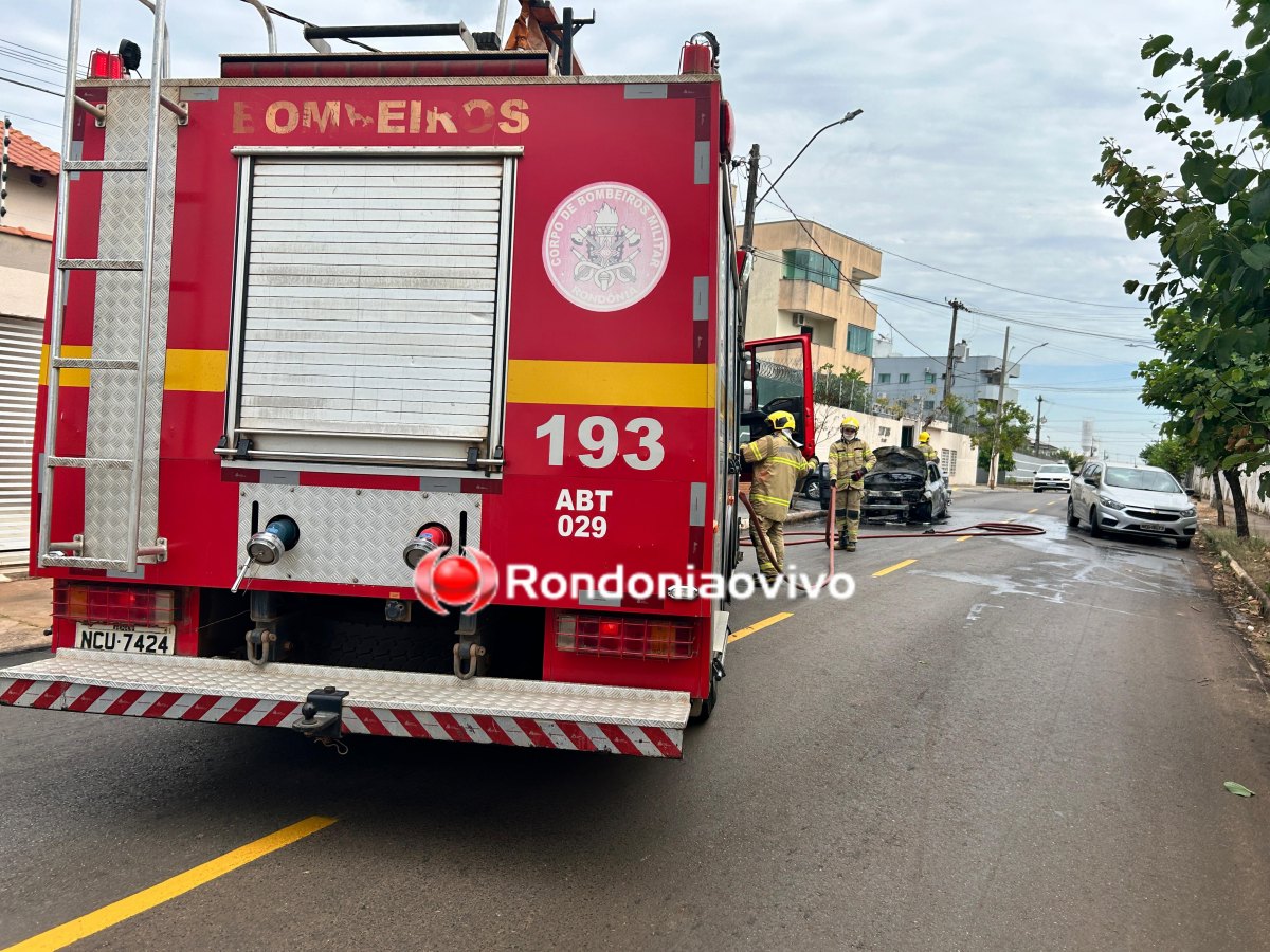 SINISTRO: Carro de motorista de aplicativo é destruído por incêndio na zona Norte 