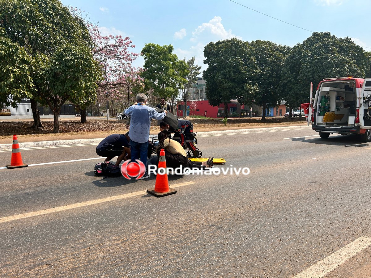 VÍDEO: Mãe e filha sofrem acidente na Avenida Jorge Teixeira