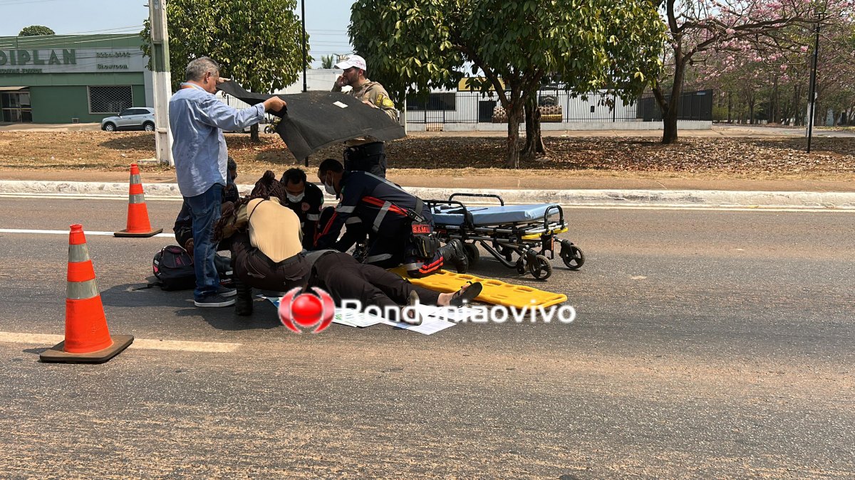 VÍDEO: Mãe e filha sofrem acidente na Avenida Jorge Teixeira