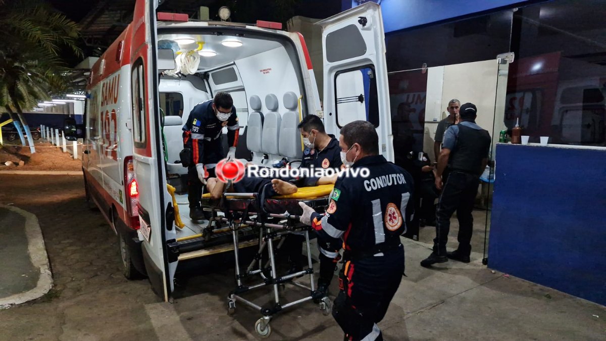 PELO MURO: Homem é atacado a tiros na varanda de residência da tia