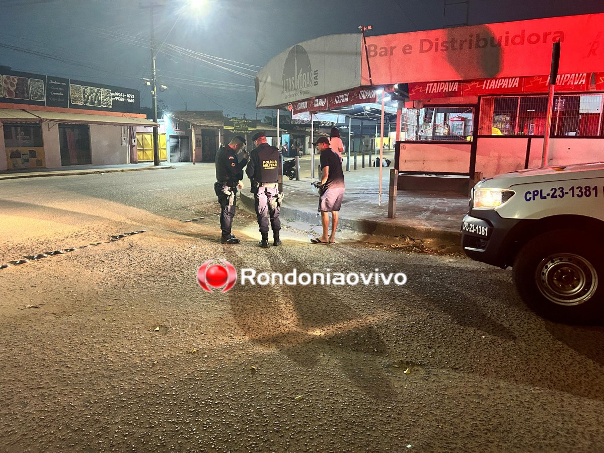 VÍDEO: Atentado a tiros deixa dois baleados em conveniência
