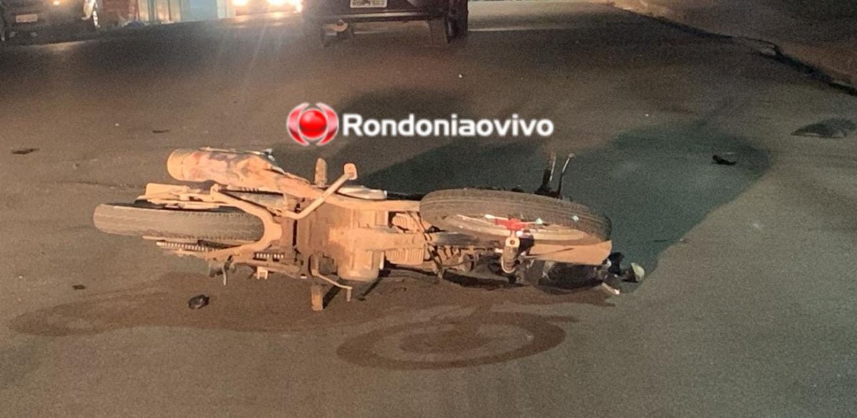 NO CENTRO: Motociclista avança cruzamento e fica gravemente ferido ao bater em carro