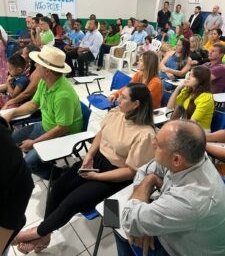 CONFÚCIO MOURA: Na luta pela Educação, senador apoia desenvolvimento de Buritis com o IFRO