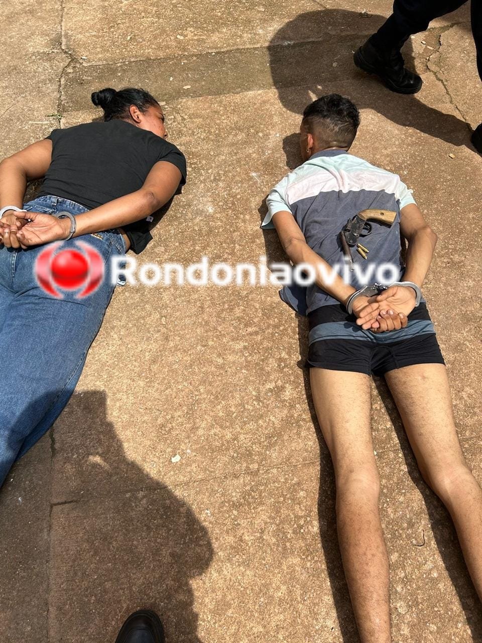 JUNTOS NO CRIME: Casal é preso em condomínio após roubo em comércio