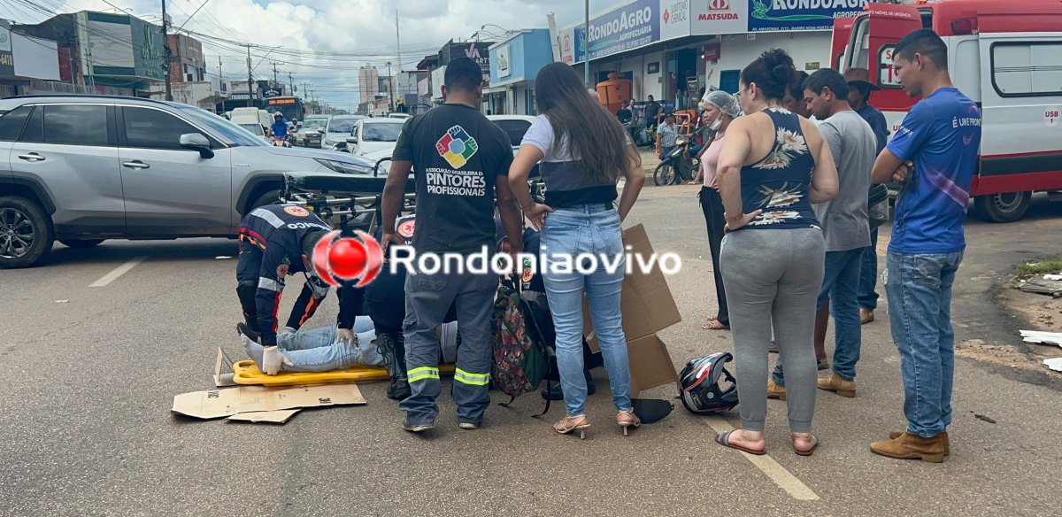 VEJA VÍDEO : Moto aplicativo 'voa' por cima de carro Toyota RAV4 em grave acidente 