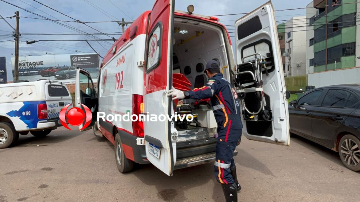 URGENTE: Motociclista fica em estado grave após bater em estrutura de semáforo