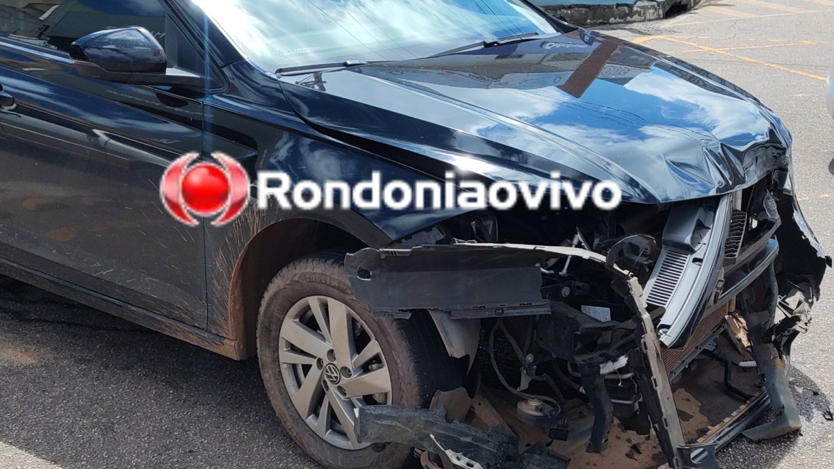 TRÂNSITO: Acidente entre ônibus e carro de motorista de aplicativo na Avenida Carlos Gomes