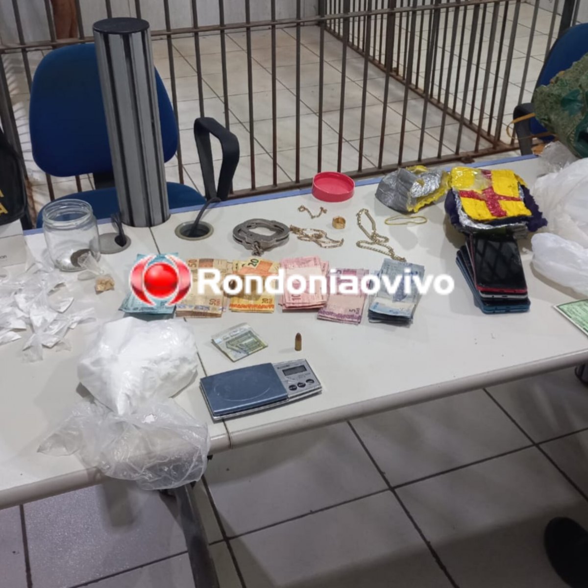 TRAFICANDO: 'Daniel do CV' é preso com 100 porções de drogas no Aponiã 