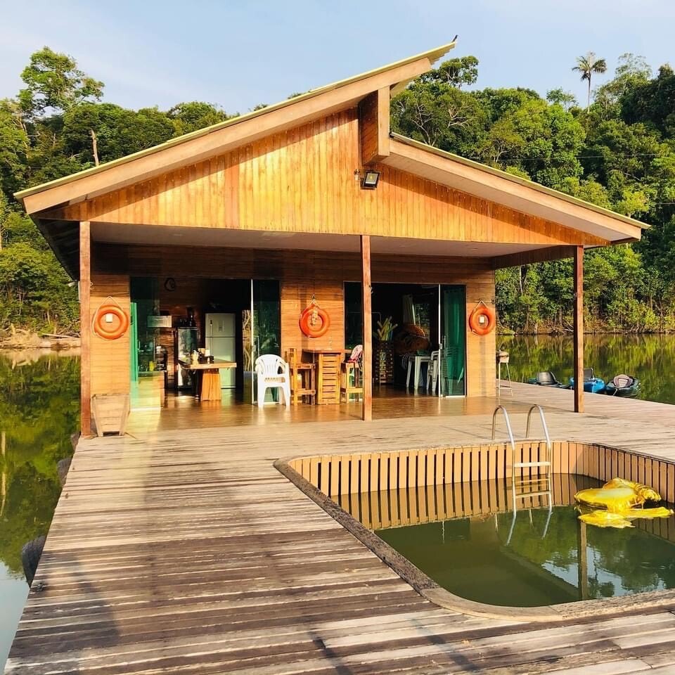 TEMPORADA 2021: Alugue o flutuante Paraíso Verde no fim de semana com a Amazônia Adventure 