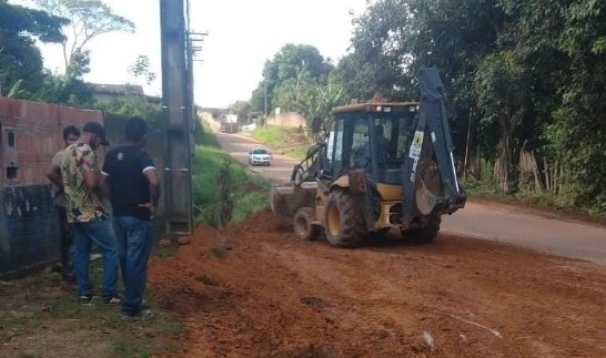 MELHORIAS: Prefeitura atende pedido de Marcio Pacele e recupera parte da Estrada do Areia Branca