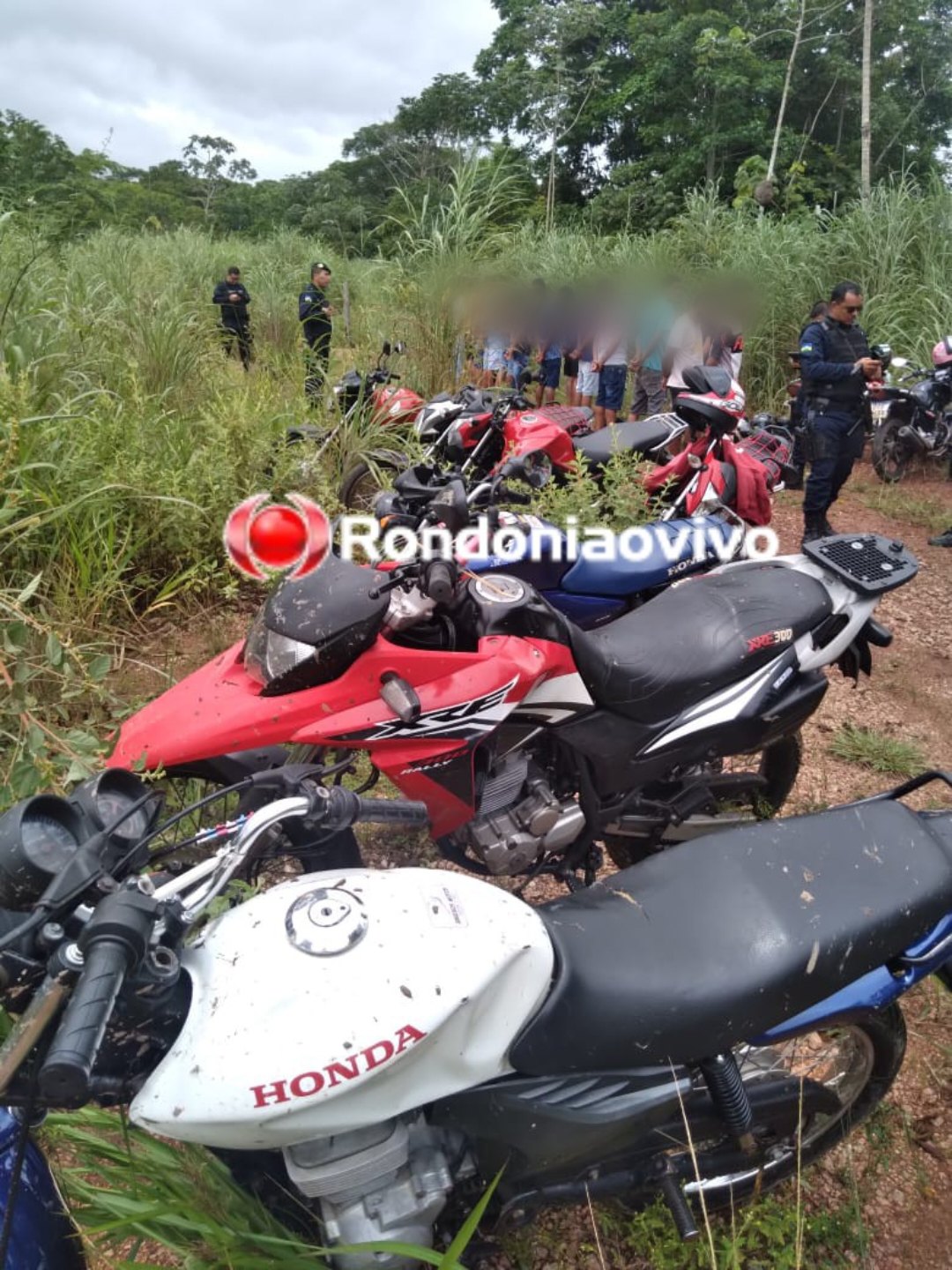 MANOBRAS PERIGOSAS: PM faz operação e apreende 18 motocicletas no 'rolezinho do grau'