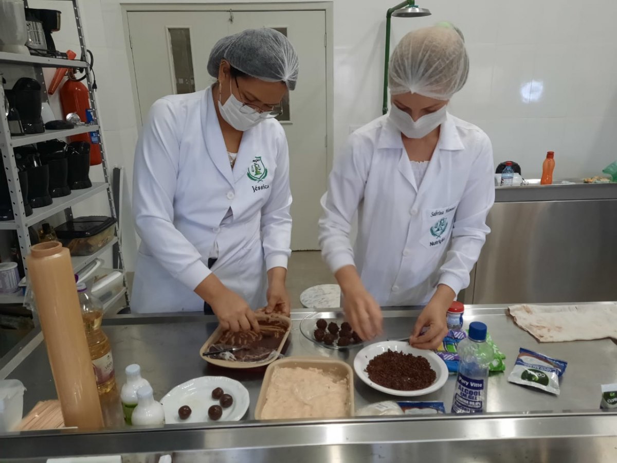 DA UNESC: Receitas preparadas por acadêmicas para a Páscoa podem fazer parte do cardápio ao longo do ano