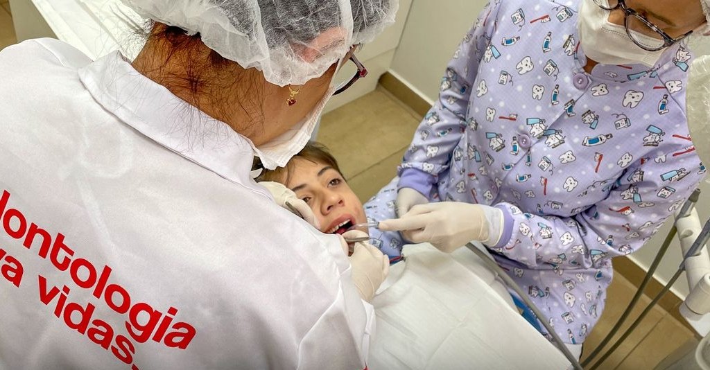 MEGA TRIAGEM: Turma do Bem e Colgate selecionam jovens para tratamento odontológico gratuito