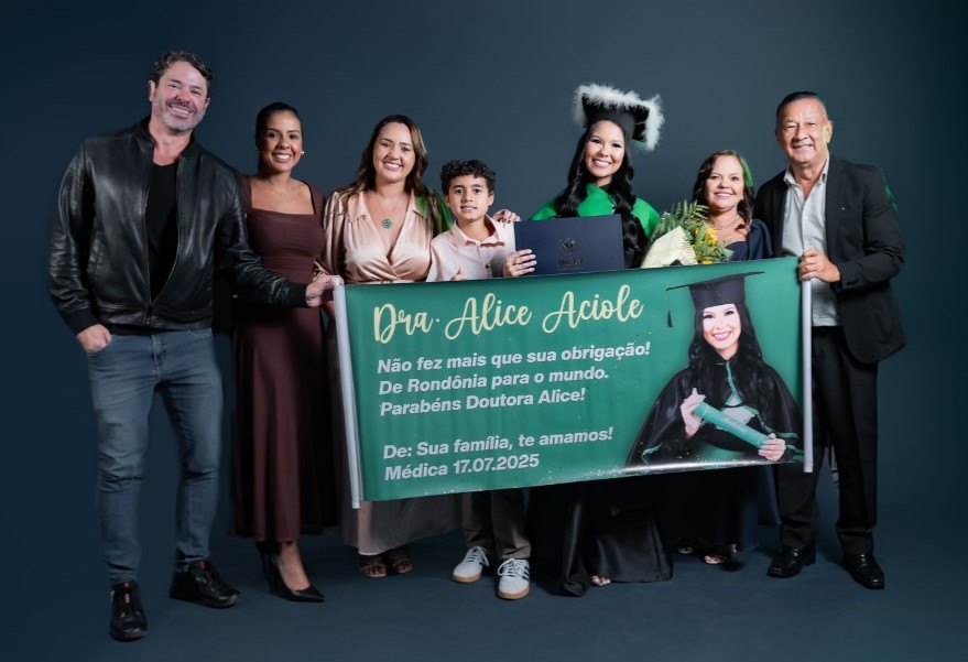 MÉDICA: Rondoniense Alice Aciole Brito forma em medicina em Rio Verde