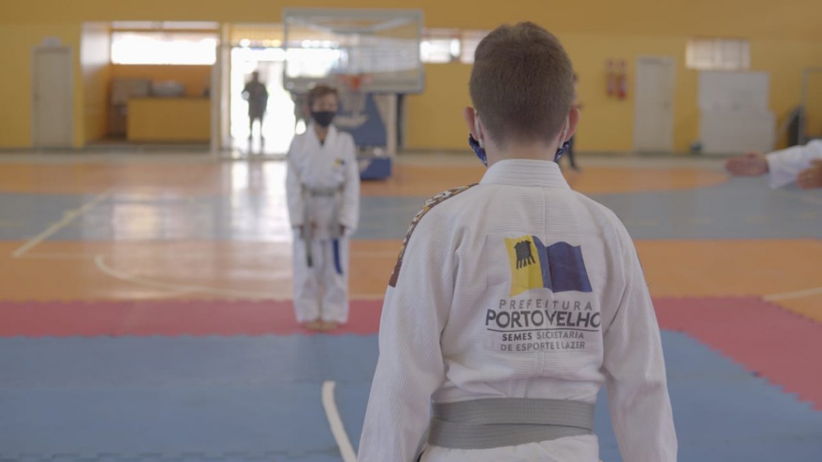 PROGRAMA: Gestão Hildon reconhece importância do esporte com 'Talentos do Futuro'